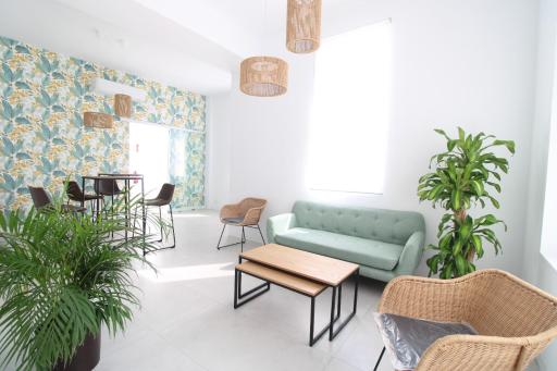 Hostal Tropical - Housity
