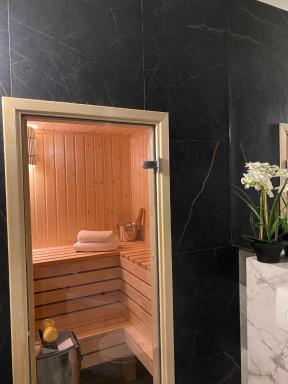 Family & Business Sauna Apartments No13 Leśny nad Zalewem Cedzyna Unikat -3 Bedroom with Private Sauna, Bath with Hydromassage, Terrace, Garage, Catering Options - Hizvo