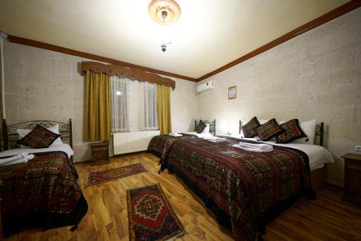 Arch Palace - Housity