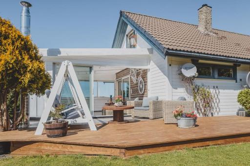 Stella’s Fjord Villa - direct access to the sea - Housity