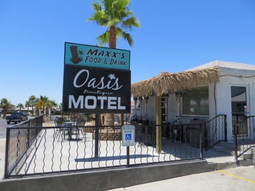 Oasis Boutique Motel - Housity