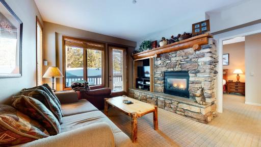 Mammoth Green #103 condo - Housity
