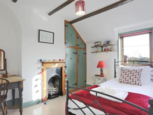 Piglet Cottage A Well Equipped Home From Home - Housity