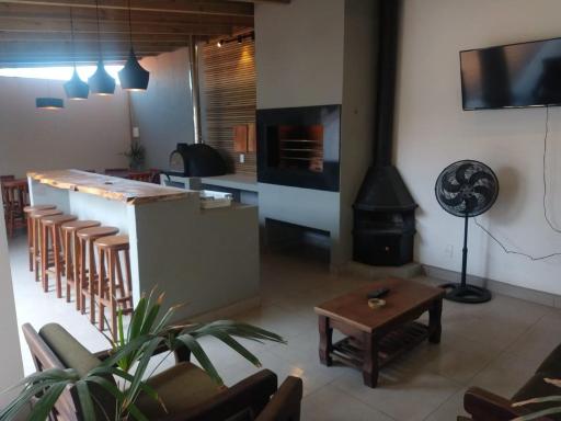 Cigana's House 2 - Região do Farol de Santa Marta - Housity