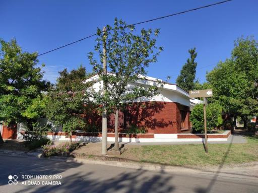 Casa en barrio Villa Elvina - Housity