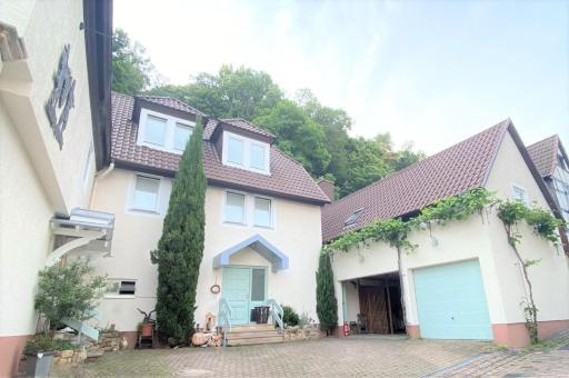 Haus am Heiner Geißler Platz by Landgasthof Zickler - Housity