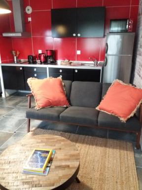 Avec parking privé et terrasse, proche Jardin botanique - Housity