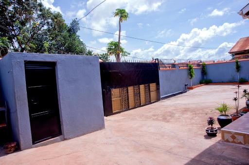 Lovely 3-Bed House - PROSPER HOUSE- Entebbe Road - Housity