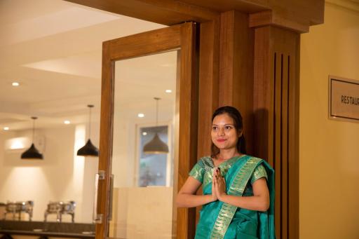 Iris Lite Corbett - Housity