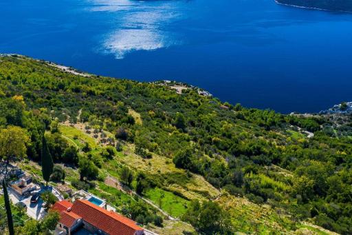 Amber village house with private pool and sea view - Housity