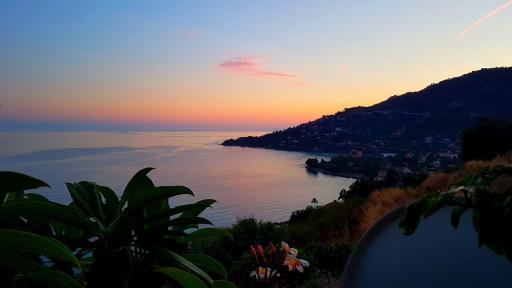 Romantic Casa Lorenzina Affittacamere - Housity