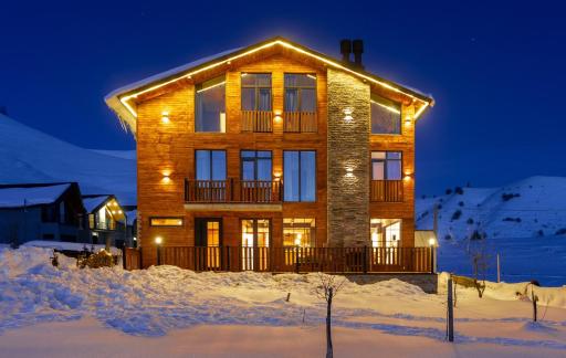 Gudauri Chalet - Housity