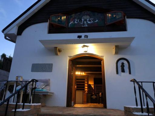 La Chapelle - The Library - Housity