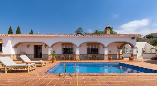 FINCA-LOS-ALMENDRALES - Housity