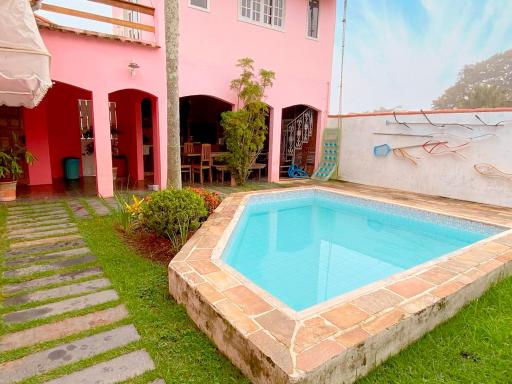 Linda casa colonial próximo a Vassouras - Housity