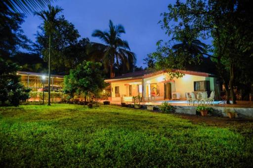 Clouds 3Bhk Luxury Villa Lonavala - Housity