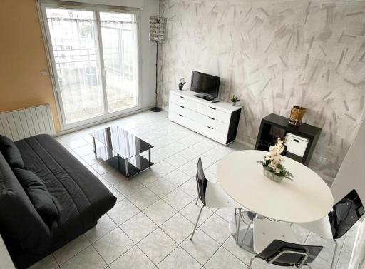 Non disponible - Cazeneuve - Housity