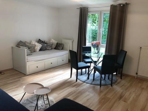 Modernes Apartment mit Garage & Terrasse Nähe HBF - Housity