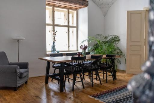 FAJRONT - krásny historický byt v srdci Kremnice - Housity