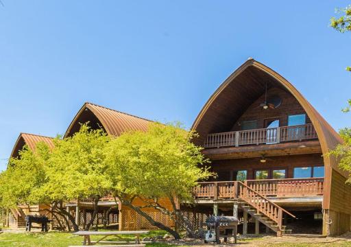 Canyon Lakeview Resort - Housity