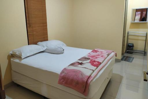 Rumah Nenek - Housity
