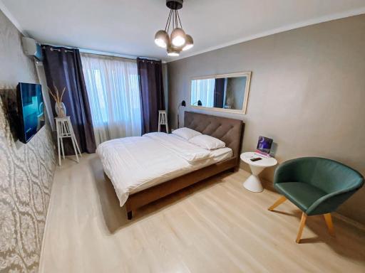 Luchshee mesto dlia dvoikh - Housity