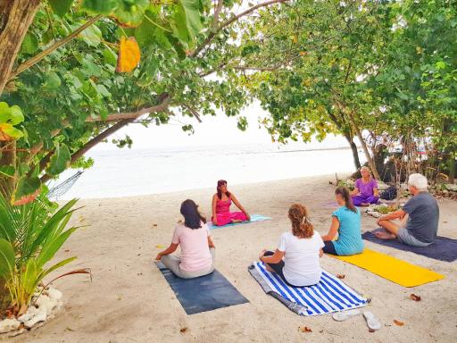 Summer Vibes Beach Front - Housity