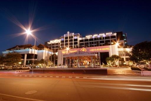 Lao Plaza Hotel - Housity