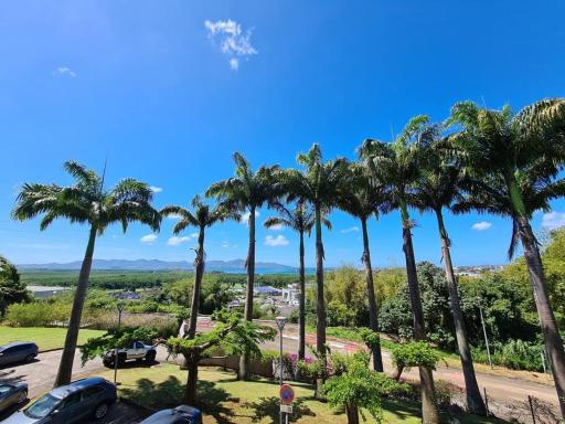 Le Lis Vacances et Affaire Cosy vue Mer - Housity