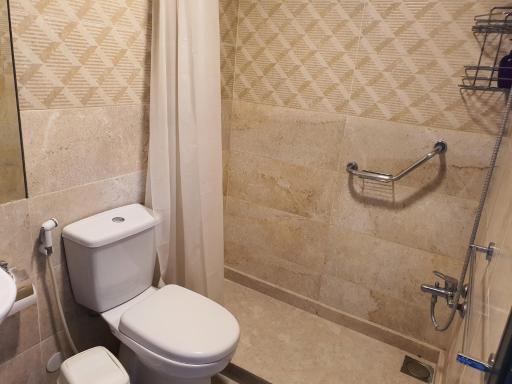 Azur Suites Hotel & Apartments - Housity