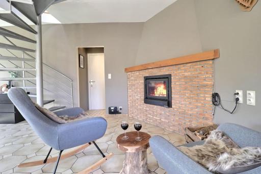 Terra - appartement à deux pas du bord de Meuse entre Namur et Dinant - Housity