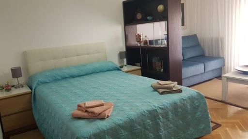 Alojamiento Adelfas - Housity