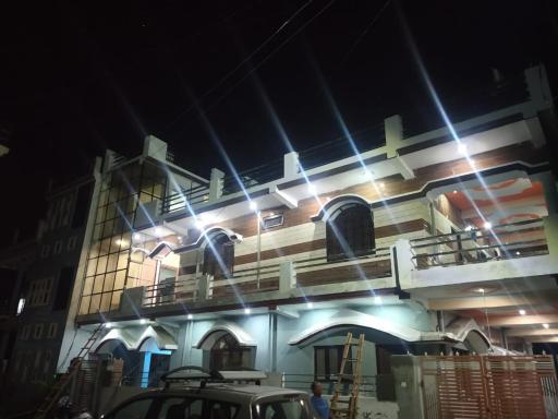 Dabral House - Housity