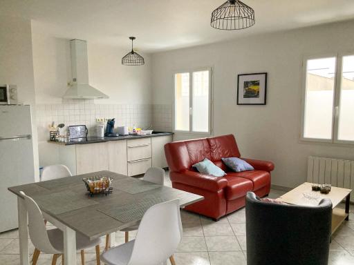 LE 30 - Housity