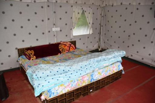 The Sunset Hill- A Tent Stay - Housity