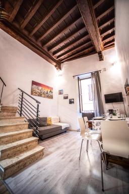 Rione VI Loft - Housity