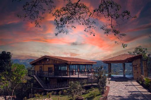 Hotel Pico Colorado - Housity