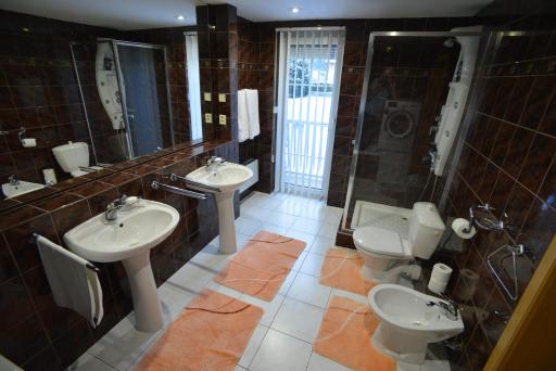 Apartment near Lake in Pilsen - Housity
