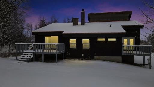 Springbrook Hideaway - Housity
