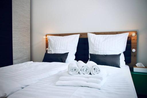 Frevor DESIGN L 2 - Housity