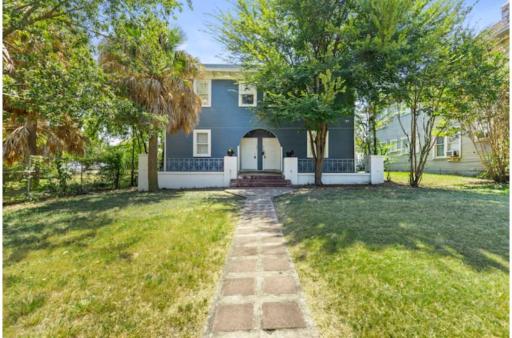 Impressive Cozy Historic 2BR Apt Near Downtown - Housity