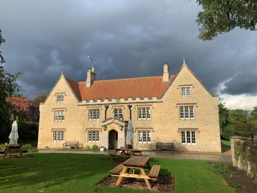 Griffin Inn Irnham - Housity