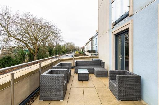 The Cooper - Housity