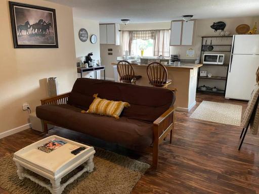 Little Piece of the Farm - Housity