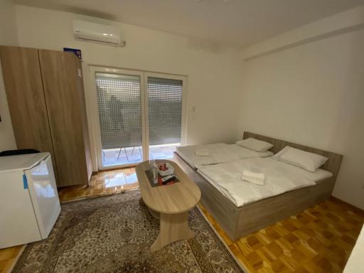 Apartmani Hadžić - Housity