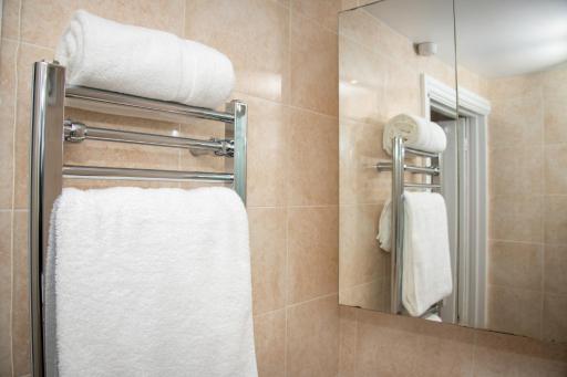 Stay@27 - Housity