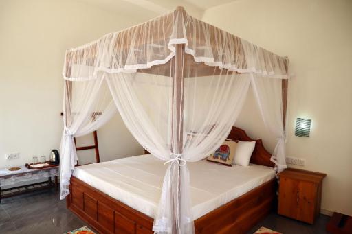 Ella Touch - Housity