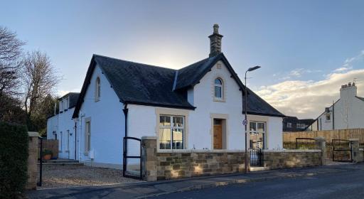ISLAY House,Comfortable Home with private garden, Pencaitland, East Lothian, Scotland - Housity