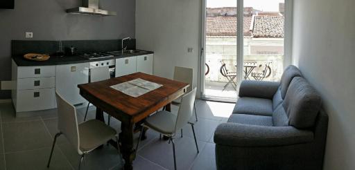 Josso House - Housity
