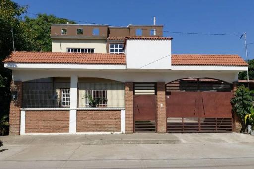 Playa Azul, Michoacán Casa&SolMarena - Housity